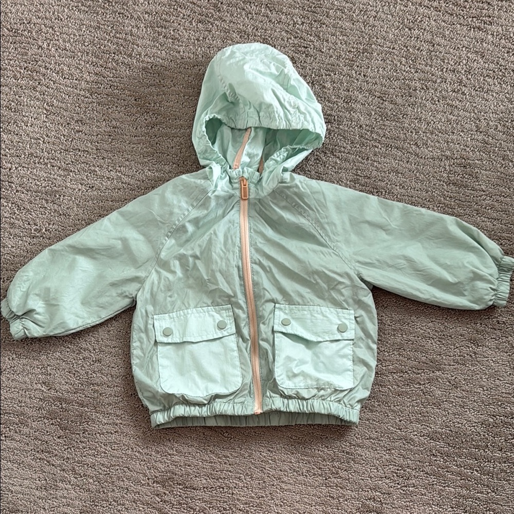 Zara Green Raincoat with Hood and Elastic Cuffs